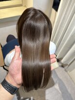 リラエ(Lyrae)&nbsp;縮毛矯正/髪質改善/美髪カラー/トリートメント【大阪/西梅田】