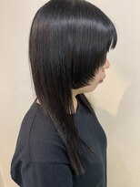 アズール 草加(azule)&nbsp;顔周りレイヤースタイル　ロングウルフ