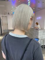 ボブ/ミルクティーベージュカラー/ブリーチ/ダブルカラー/原宿