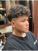 MEN`Sツーブロックスペインカールナチュラルパーマ銀座/床屋