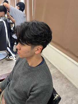 ナンバー エミライ 溝の口(N° emirai) 爽やかツーブロック刈り上げ束感アップバング