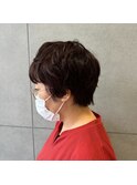 癖毛レディースショートスタイル