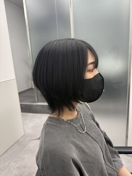ゴウトゥデイシェアサロン 町田店(GO TODAY SHAiRE SALON) ウルフカット/ブルーブラック【町田】