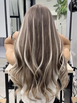 ロウル 渋谷(LOWRL) フェミニンロング/似合わせカット/ウェーブミディアム/渋谷