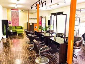 オハナ 洛西店(Ohana)の写真/1度通えばまた来たくなる居心地の良さ◎一人一人に合った丁寧でスピーディな施術で、髪の悩みを解消★