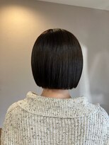 リポゾ(Riposo.)&nbsp;ブリーチなしラベンダーグレージュ・切りっぱなしボブ