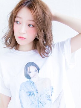 リリアン 青山(relian) 似合わせカットが上手いと評判で予約殺到中のrelian