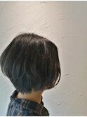 ショートボブ