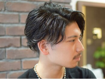 オニール ヘア ラウンジ(Onir Hair Lounge)の写真/【Mensに人気のクーポンあり】カッコよく決まるカット技術とスカルプケアで髪も頭皮も綺麗にリセット！