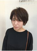 ハイライトベージュ3Ｄカラー×ナチュラルふんわりショート