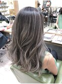 グレージュ×ハイライト