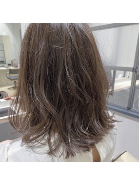 ベラ 自由が丘(BELLA) 【BELLA】赤みを抑えた透明感カラー ブルージュ