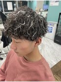 波巻きパーマ&ホワイトメッシュ