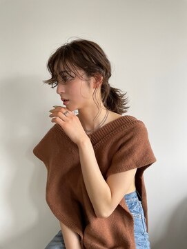 エイチ(H) 40代50代ハンサムショートアンブレラカラーベリーショートボブ