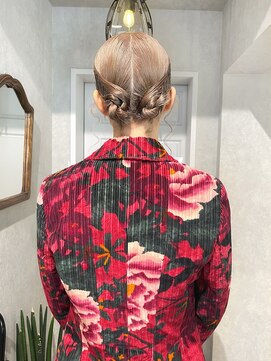 ゼストララ(ZEST Lara) ミルクティベージュ×ヘアセット【吉祥寺】