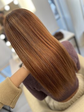 シャルム バイ アローズ 久留米店(CHARM BY AROSE) ツヤ髪暖色系カラーストレートヘア髪質改善トリートメント