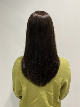 オリガミ トイロ(ORIGAMI TOIRO)の写真/高品質な薬剤を使用し、髪への負担を最小限に抑えます◎クセや広がりを抑えて、毛先まで自然なストレートに