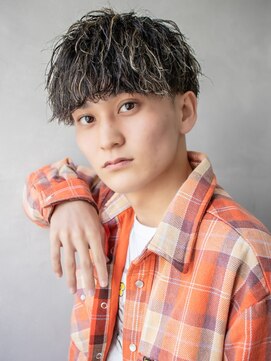 エイトメン 池袋店(EIGHT MEN) ツイストスパイラル波巻きスパイラルマッシュ ハイライト