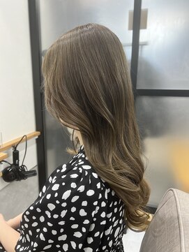 ミエル ヘア 新宿(miel hair) オリーブベージュ【新宿】
