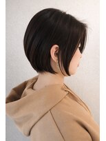 ハートボックス 四谷店(Heart box) 首元がスッキリ見えるボブスタイル