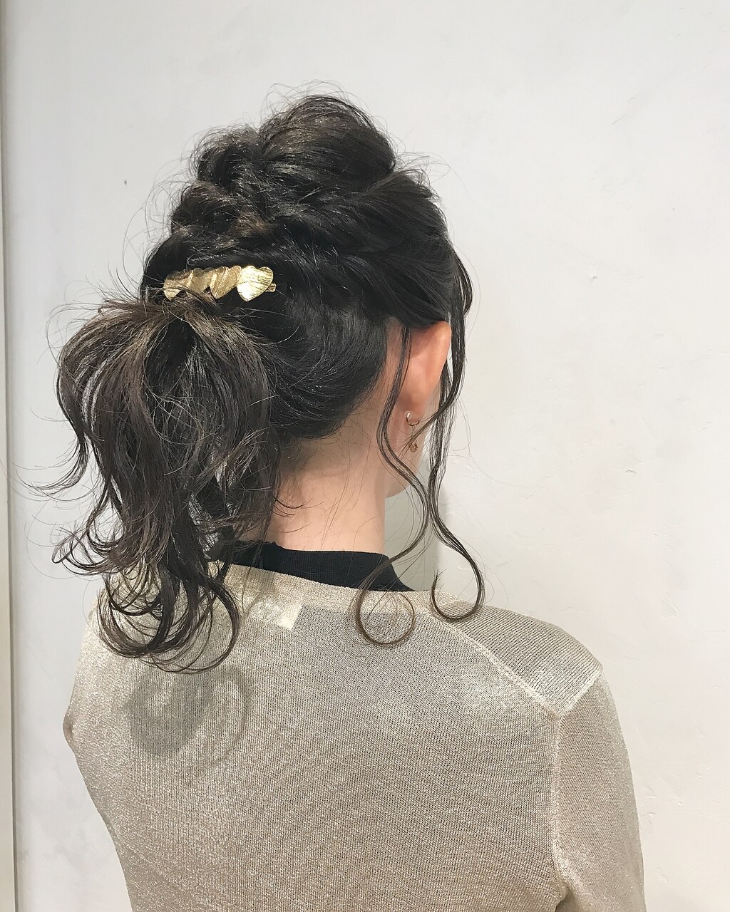 2025年夏】くるりんぱ ポニーテールの髪型・ヘアアレンジ｜人気