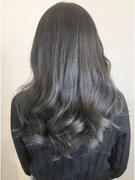 ルチカ(Luccica) 【Luccica】アッシュカラーグレージュことりベージュ毛先パーマ