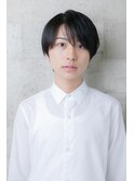 暗髪×ジェンダレス×小顔ハンサムショート