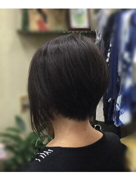 美容室 ズーム(ZOOM) アシンメトリーボブ