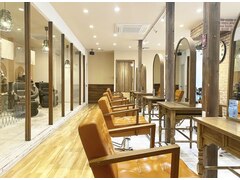 Agu hair ukar 塩尻店【アグ ヘアー ウカー】 