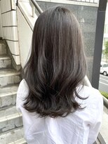 ローラン(ROULAND)&nbsp;【池袋髪質改善ケアカラー】暗くても透けるアッシュグレージュ