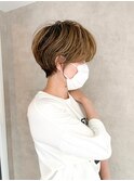 極細ハイライトで作る立体感ショート