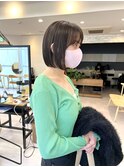 グレージュカラー☆ぱつっとボブ