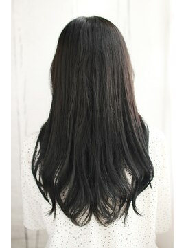 オルテプラスエヌ(horte +n) 20代30代40代　長くゆるい黒のロング【京都駅】