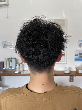 ヘアーアンドメイクアップモパ メンズパーマ