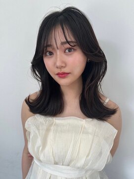 ユーフォリア 青山(Euphoria) 大人可愛いブリーチなしラベンダーグレージュカラーふわミディ