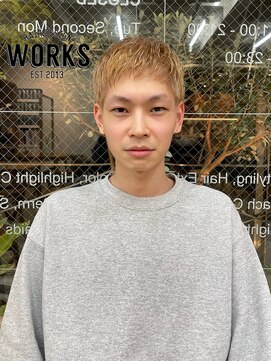 ワークス ヘアデザイン(WORKS HAIR DESIGN) 刈り上げベージュショート