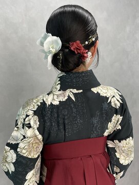 ゼスト ジグ(ZEST ZIGU) 卒業式ヘア　タイトヘア　袴着付け【maiko】