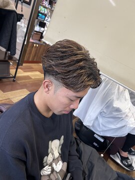 ヘアーサファリ(Hair Safari) フェザーパーマ