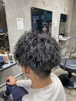 ライズ 綾瀬店(RISE)&nbsp;決まりすぎない強さ！ゆるめ束感ショートツイストスパイラル！