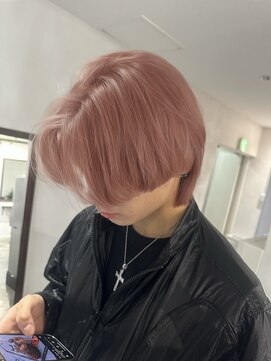 イリ 梅田(ili) クリアピンク/センターパートウルフ