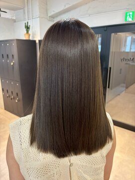 メリー オオサカ(Merly Osaka) 透明感カラー