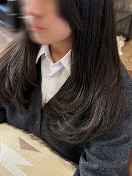 サンバイセライロ 千葉(SAN. by celilo) レイヤーロング/韓国ヘア/千葉駅/MINA