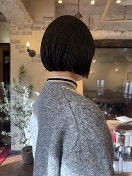 ラディアル(RadiaL HAIR DESIGN) 切りっぱなしボブ