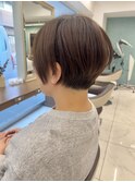 プチ刈り上げのハンサムショート