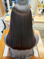 クア(qua)&nbsp;【北千住】柔らかい質感。髪質改善縮毛矯正で叶う自然なツヤ美髪