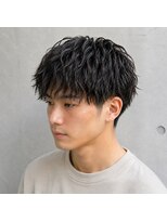 メンズチャチャブランアミー(MEN's chachaBlanc Amie)&nbsp;縦落ちツイスパ×すっきりシルエット