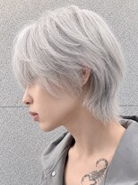 アフューズバイストゥー(Vfuse by StueW)&nbsp;ホワイトシルバー中性ショート32/メンズ/メンズカット/パーマ