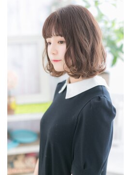ミック ヘアアンドビューティー 大山店(miq  Hair&Beauty) シースルーバングがcute！Aラインの小顔ミディ