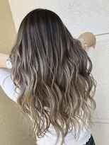 ハク(haku)&nbsp;バレイヤージュグラデーション