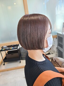 ケースタイルシェノン(K-STYLE CHAINON) 艶々切りっぱなしミニボブ